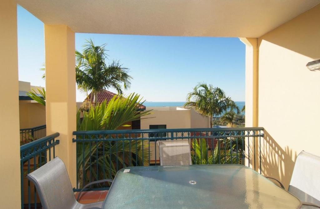 Mediterranean 4* Airlie Beach