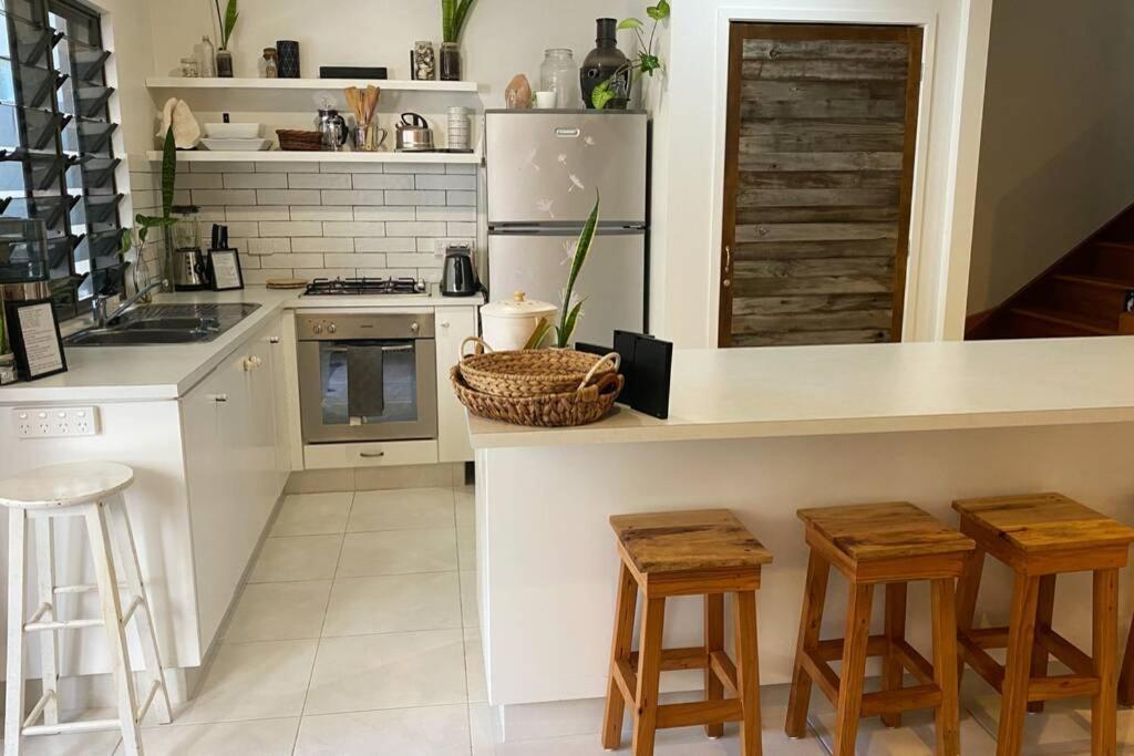 Holiday home Lily Lamond, T/house, Outdoor Shower, 5 Min Walk To The Ocean, Airlie