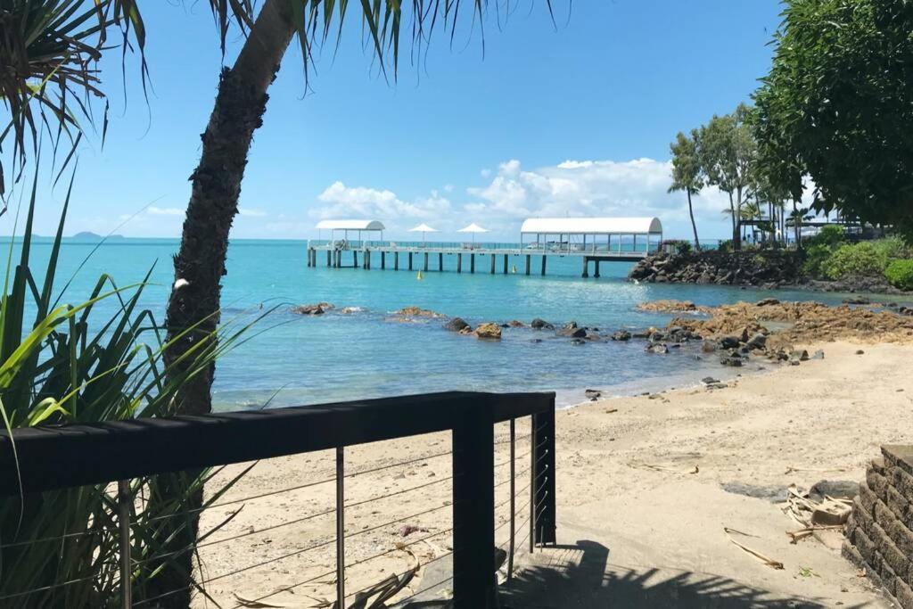 Lily Lamond, T/house, Outdoor Shower, 5 Min Walk To The Ocean, Airlie *