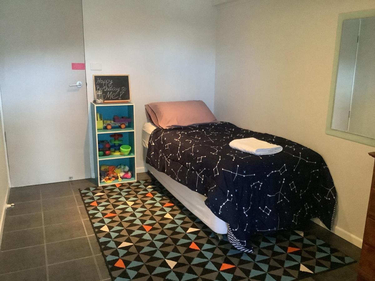 Studio With Seaview Airlie Beach