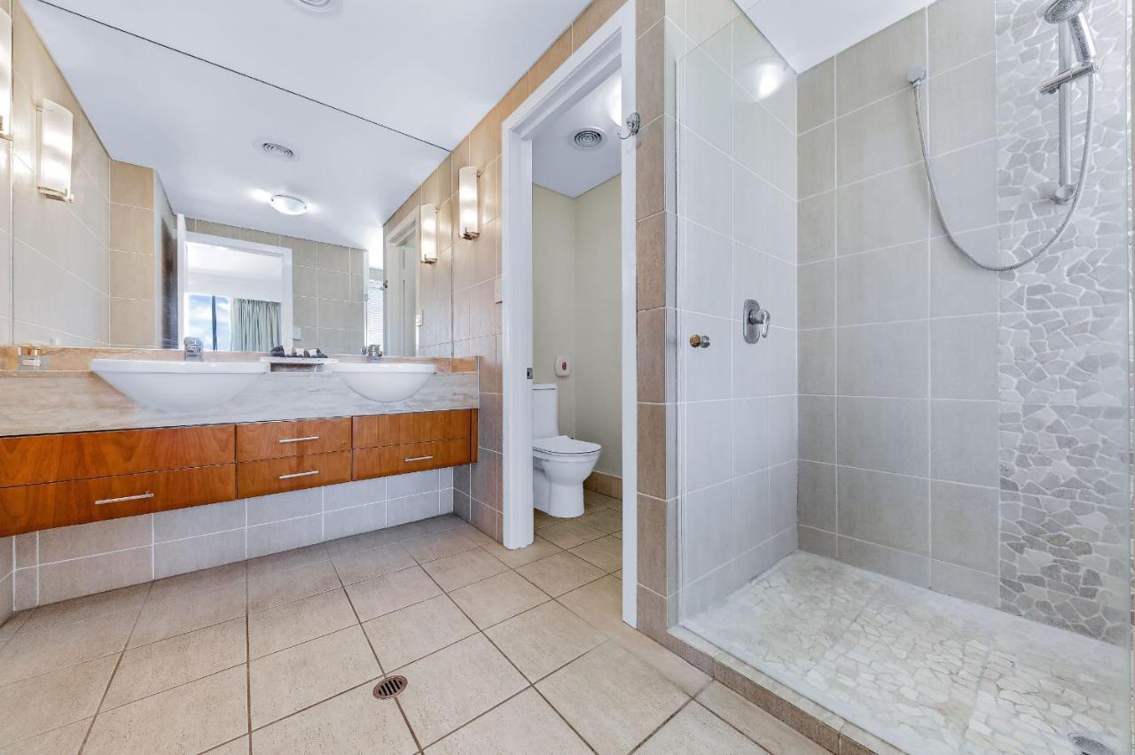 Ocean Pearl - Airlie Apartment