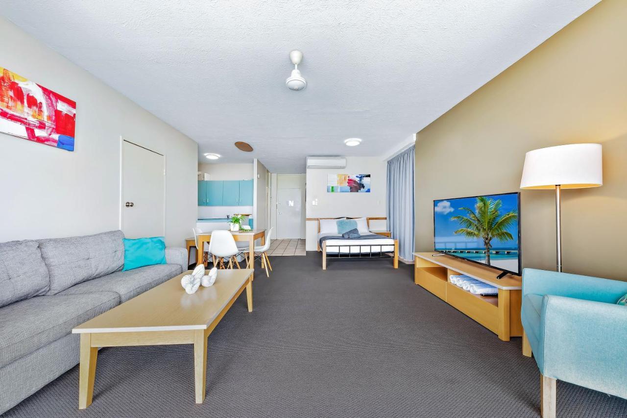 Ocean View 14 *