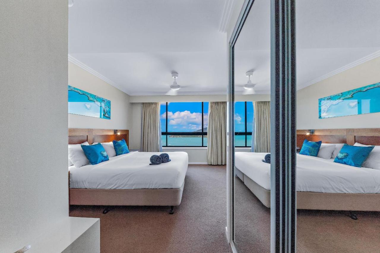 Ocean Pearl - Airlie *