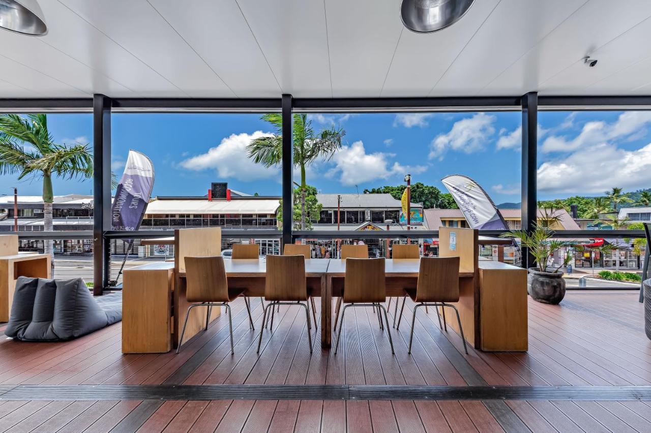Apartment Airlie Sun & #1 Airlie Beach