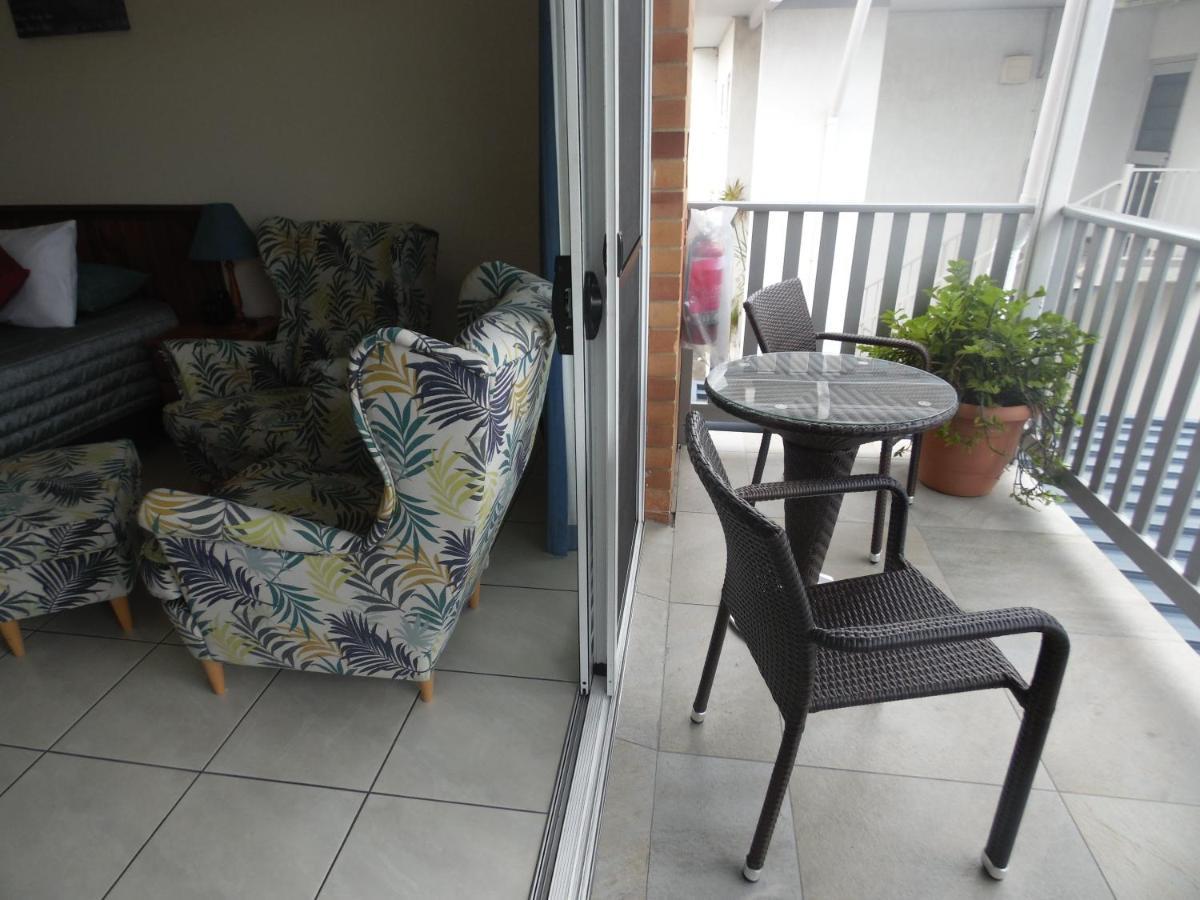 Airlie Court Units Airlie Beach