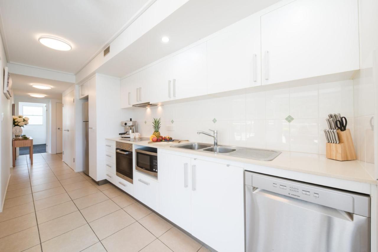 Apartment Ocean Dreams On Airlie - Premiere Airlie Beach