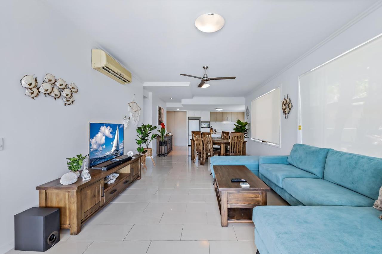Retreat Where Luxury Meets Horizon *