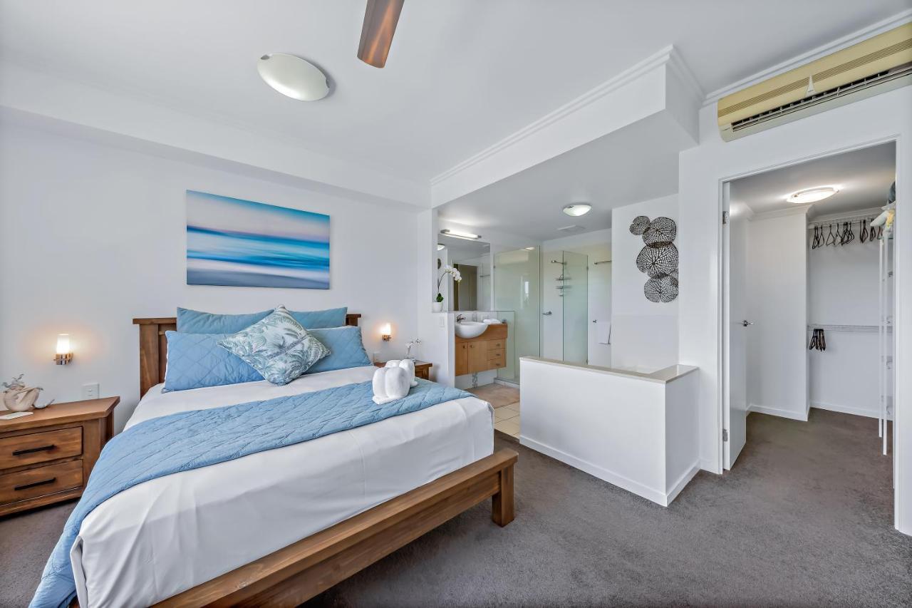 Retreat Where Luxury Meets Horizon Apartment Airlie Beach