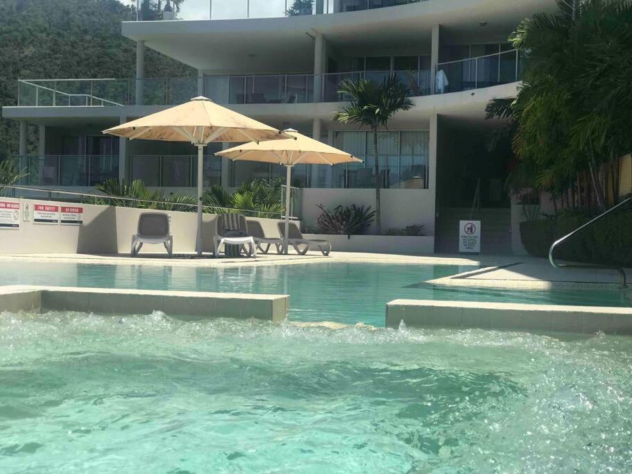 Three A Airlie Seaviews, Pool, Private Airlie Beach