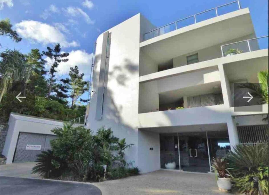 Three A Airlie Seaviews, Pool, Private *