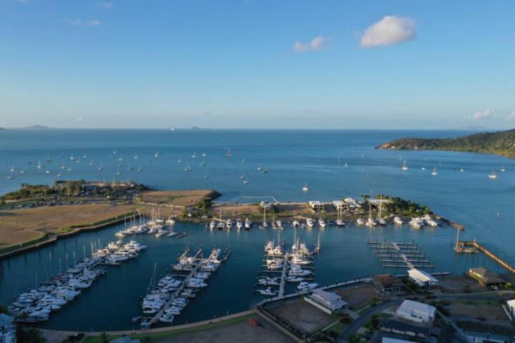 ☆airliedise☆no Hills☆kitchen☆5min Walk 2 Ferry Terminal☆wifi☆netflix Apartment *