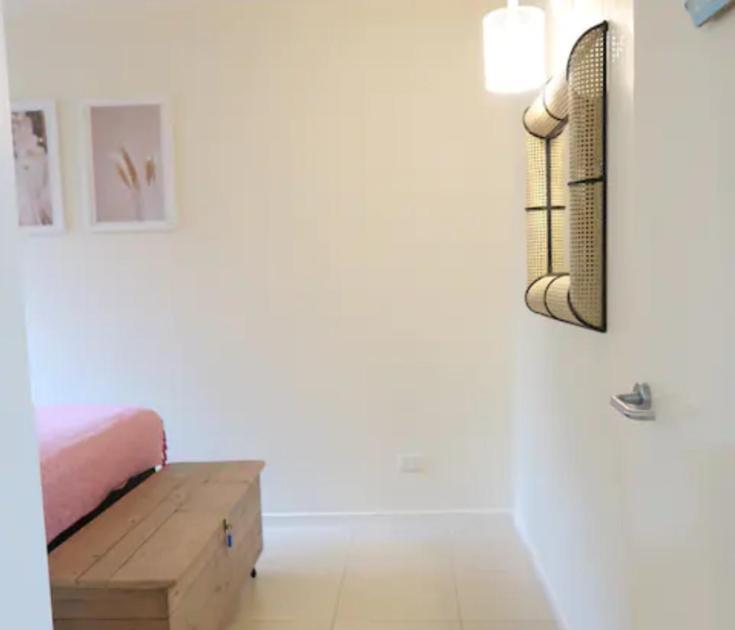 Apartment ☆airliedise☆no Hills☆kitchen☆5min Walk 2 Ferry Terminal☆wifi☆netflix Airlie Beach