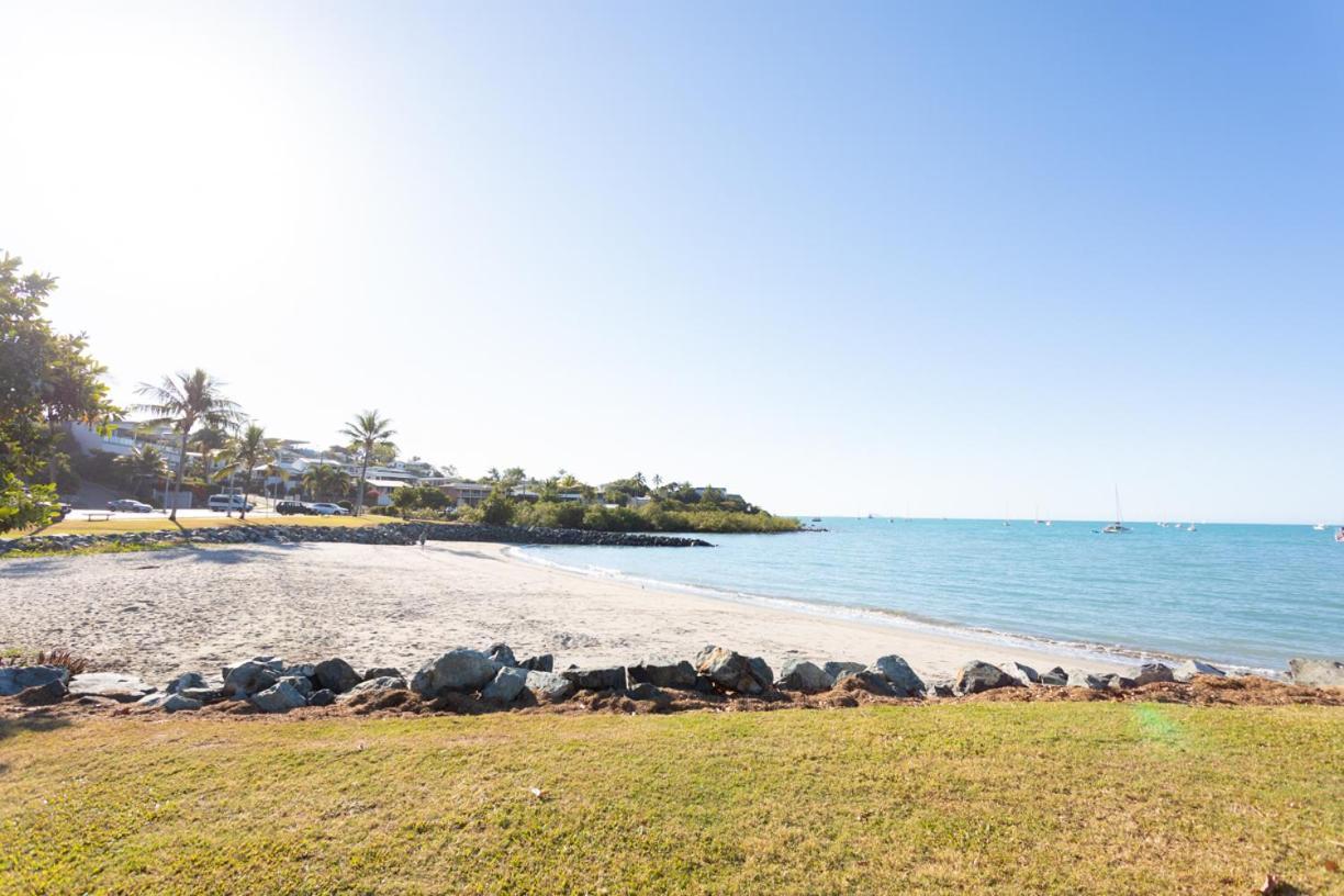 Mandalay Escape, Seclusion & Serenity With A Pool Airlie Beach