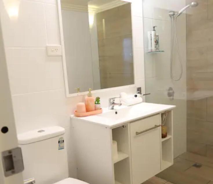 ☆airliedise☆no Hills☆kitchen☆5min Walk 2 Ferry Terminal☆wifi☆netflix *
