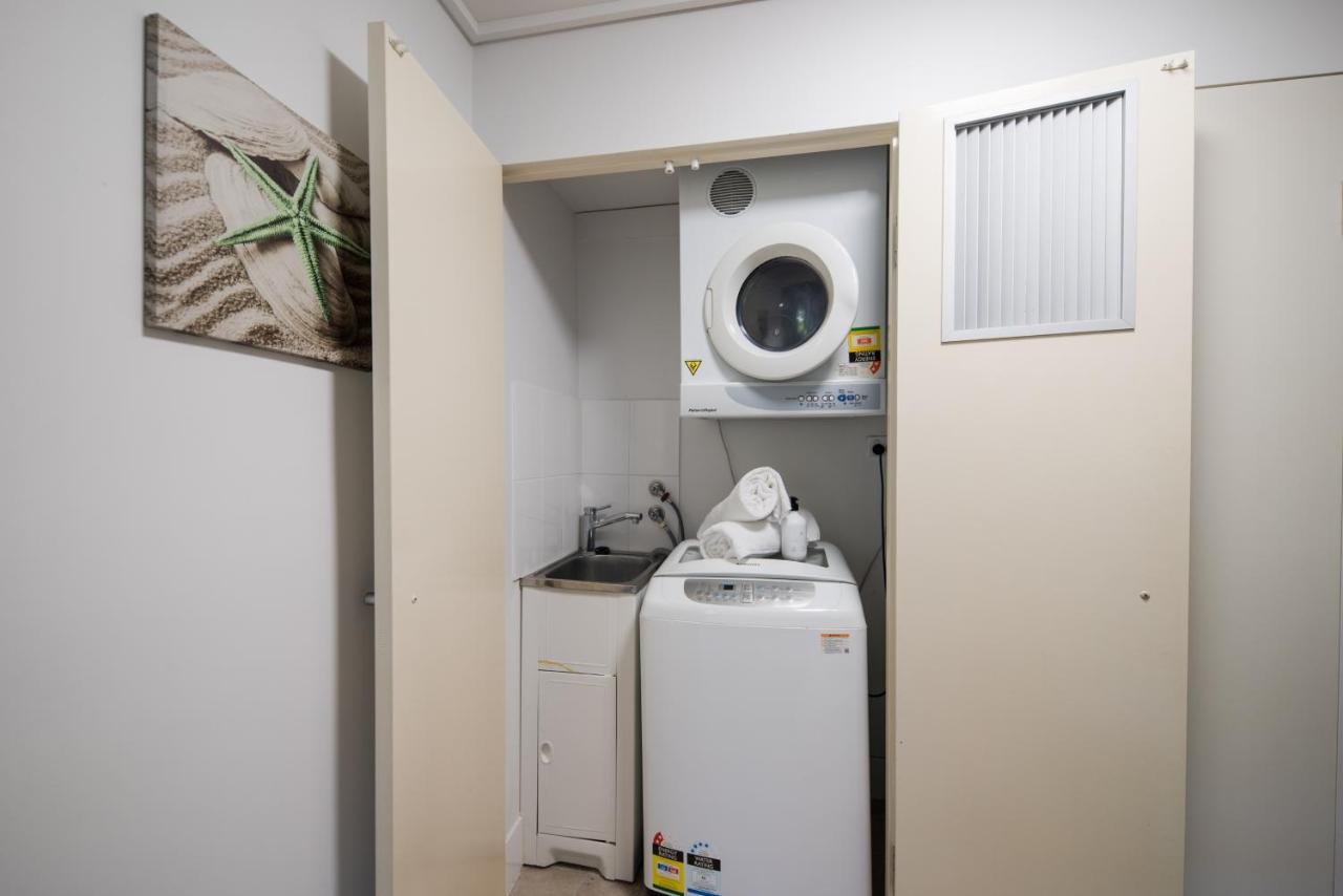Ocean Dreams On Airlie 2 Bedroom Apartment Airlie Beach