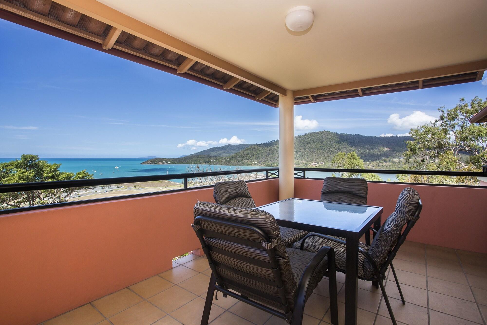 Martinique Whitsunday Resort 4*