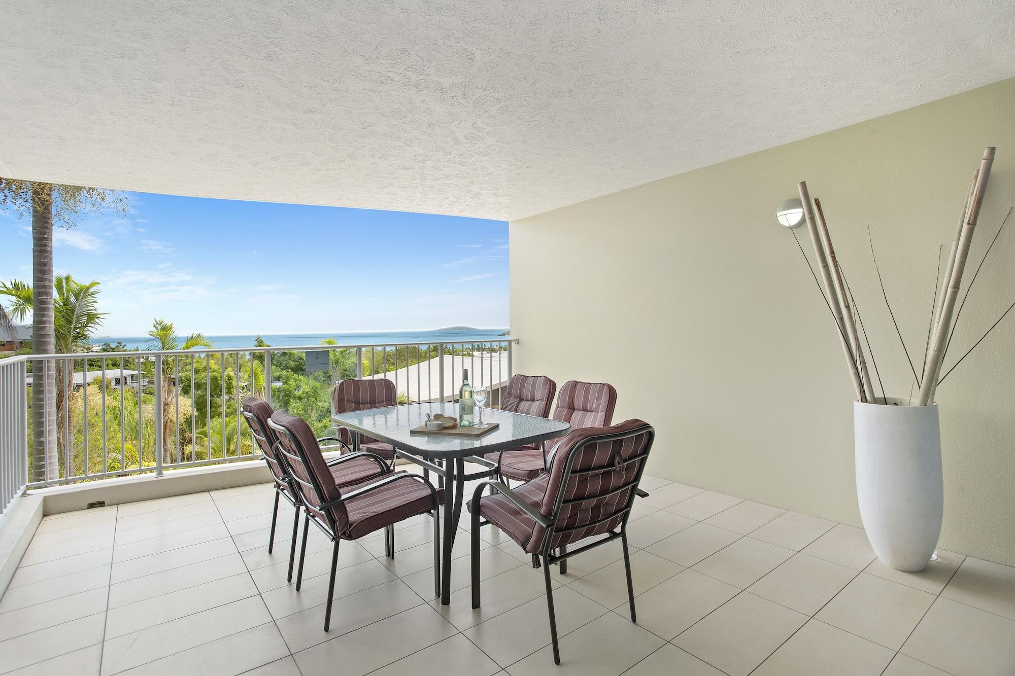 Apartment Grand Mercure Azure Sea Whitsundays Airlie Beach