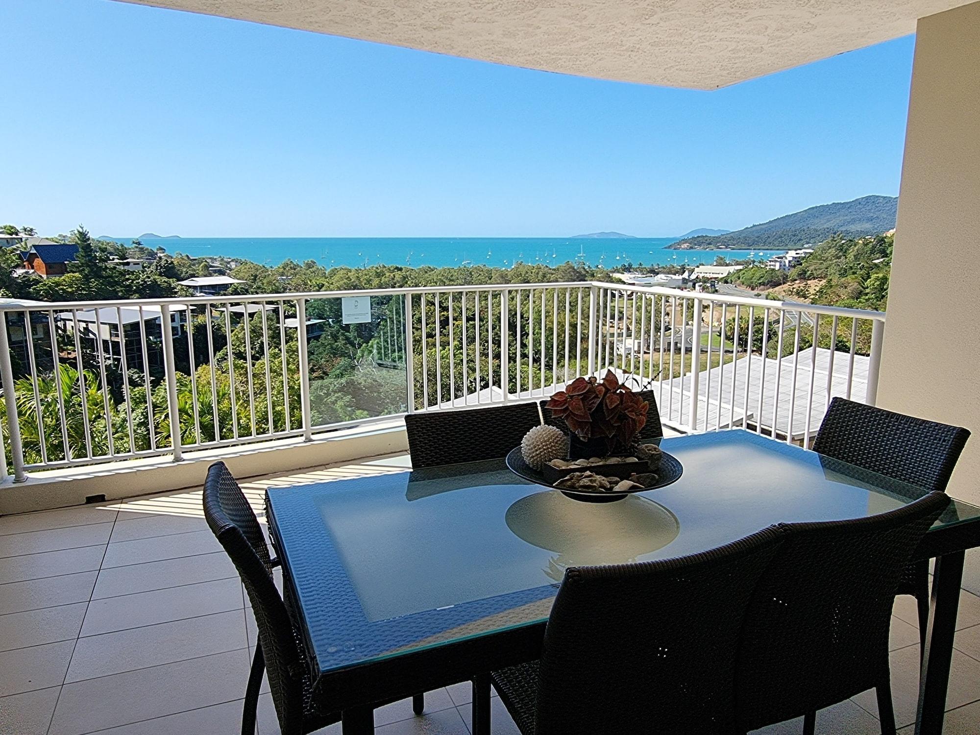 Grand Mercure Azure Sea Whitsundays Apartment