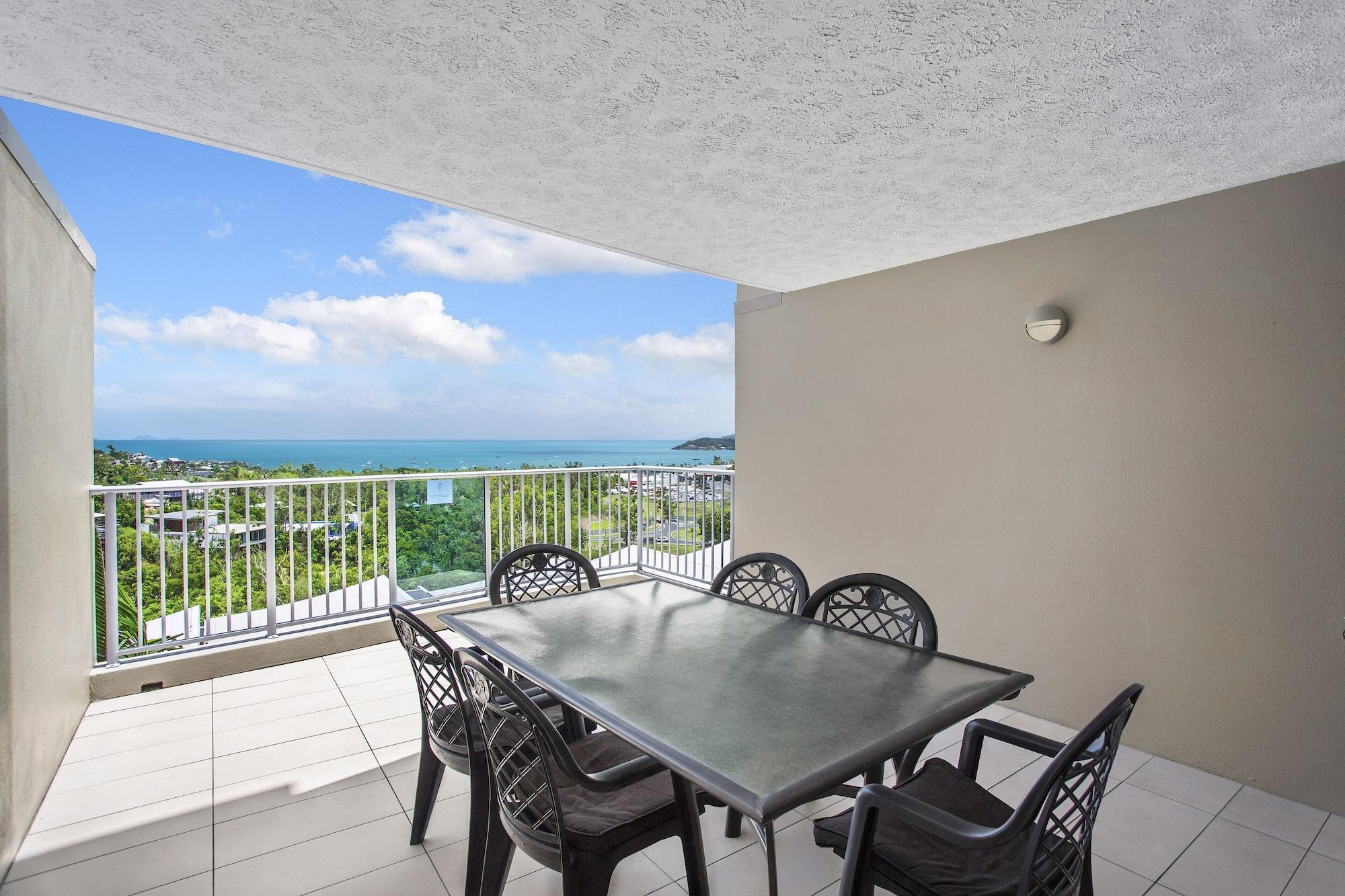 Grand Mercure Azure Sea Whitsundays Apartment *