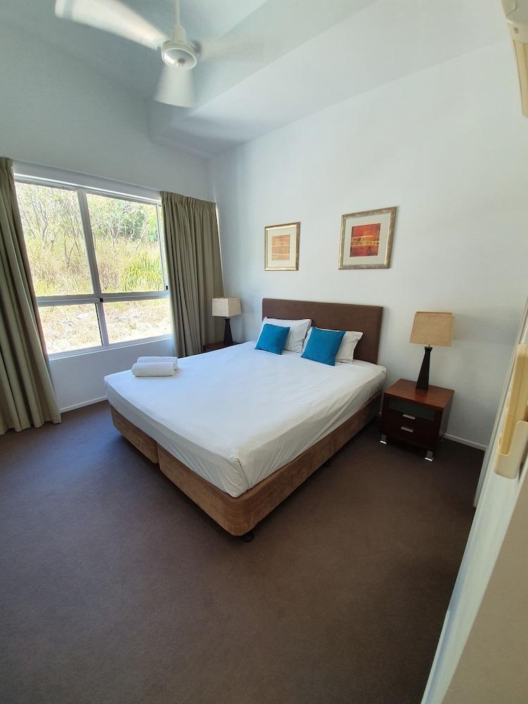 Grand Mercure Azure Sea Whitsundays Apartment