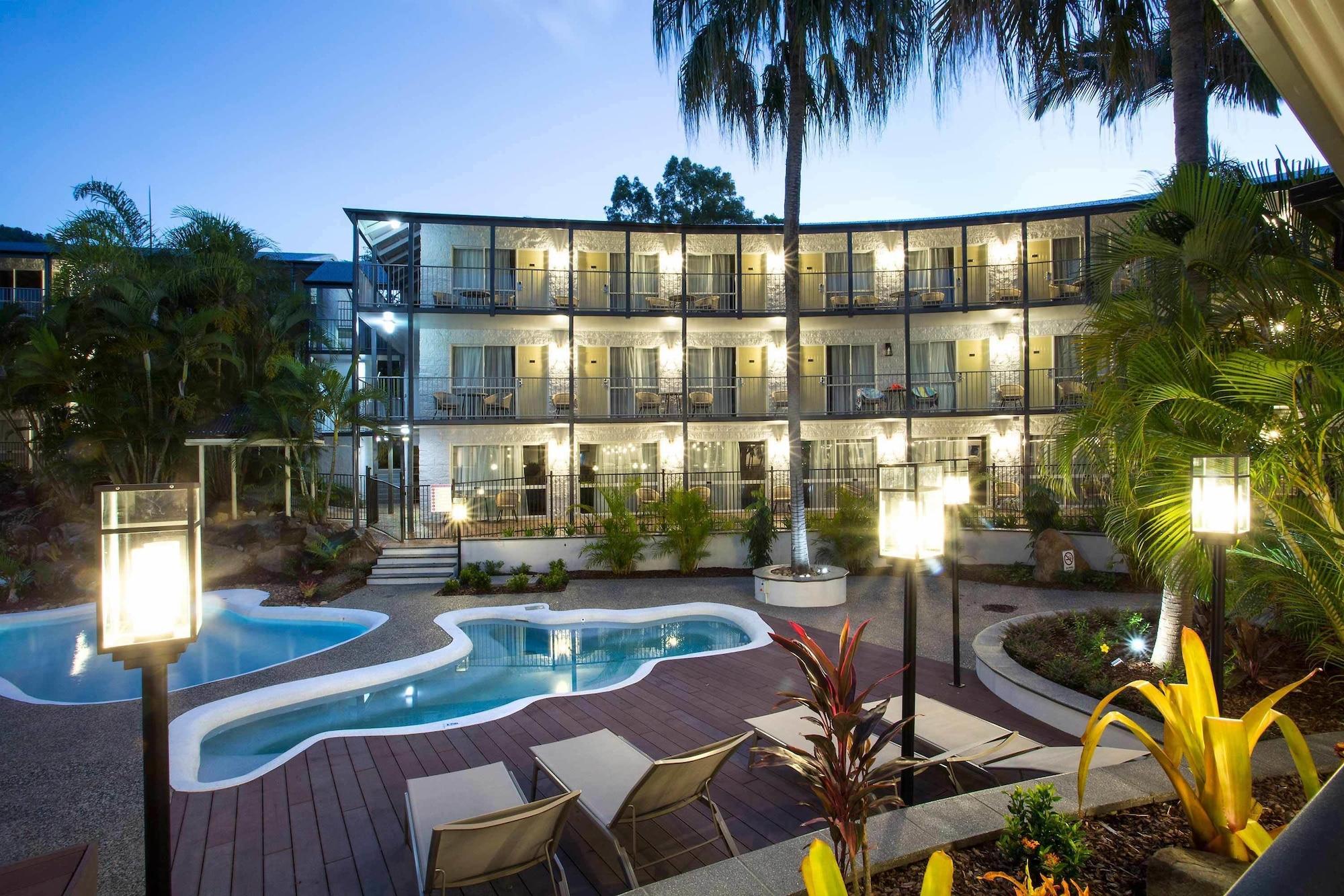 Resort Mantra Club Croc Airlie Beach