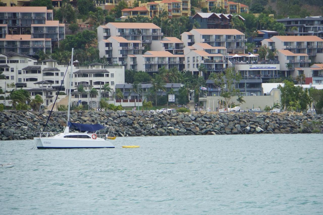 Aparthotel Airlie Seaview