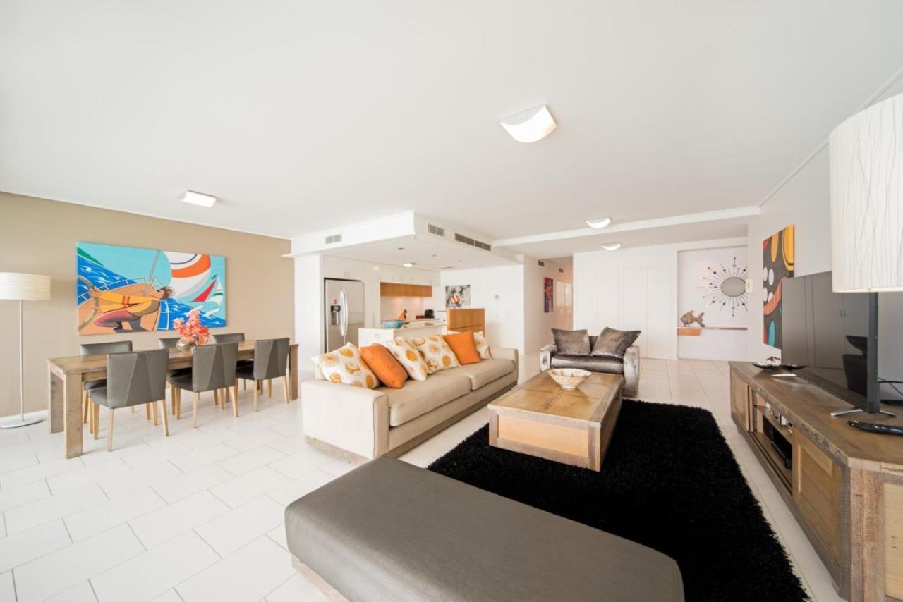 Peninsula Airlie