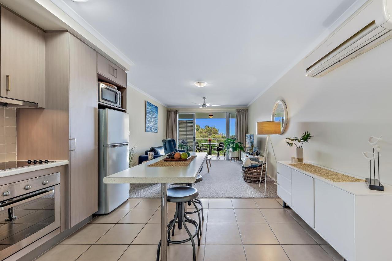 Alpha 8 On Waterson - Airlie Apartment *