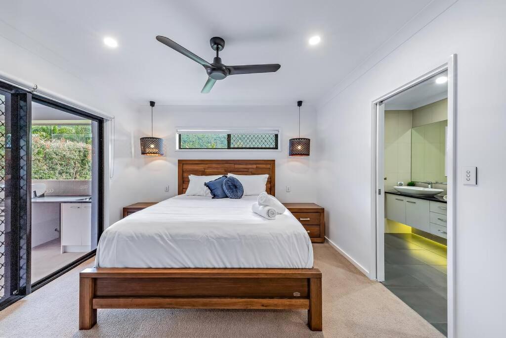Airlie Holiday home