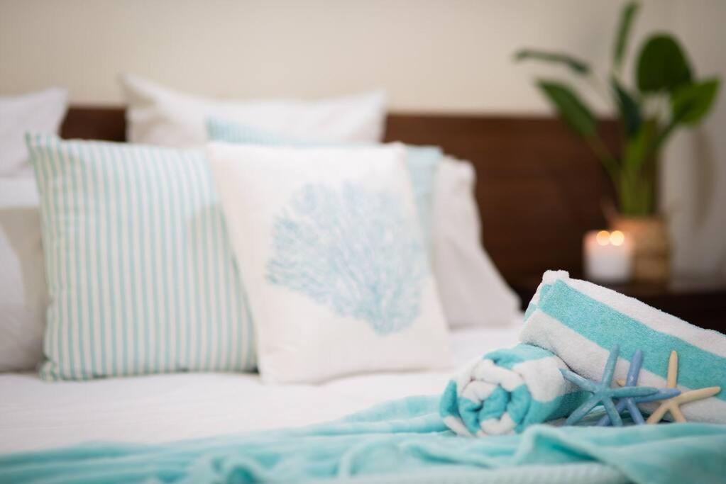 Airlie Seaduction Apartment