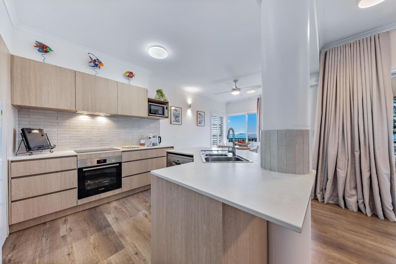 Apartment Sea Views On Shingley Airlie Beach