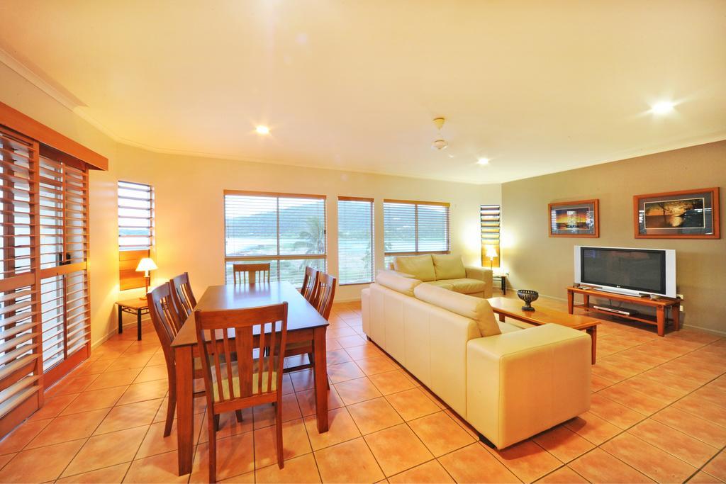 At Boathaven Bay Aparthotel