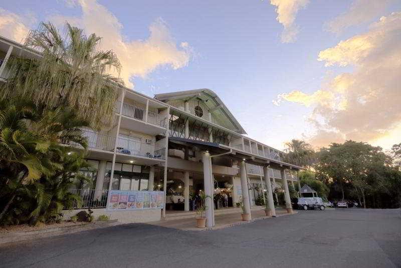 Mantra Club Croc 4*