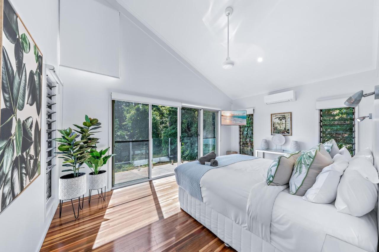 Mandalay Escape, Seclusion & Serenity With A Pool Holiday home Airlie Beach