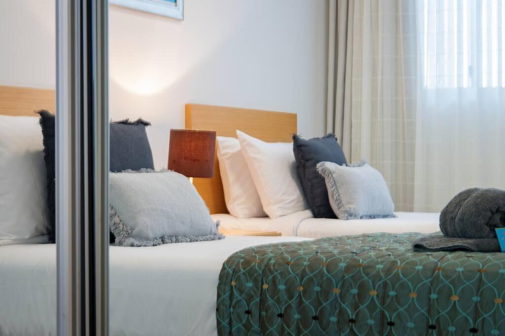 Serenity At Searene Ocean View Wi-fi Apartment
