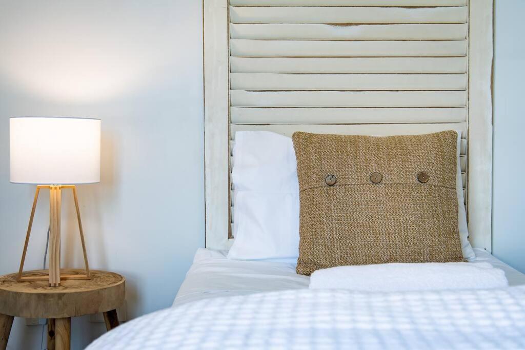 Three B Airlie 2 Bedroom Unit Seaviews & Pool *