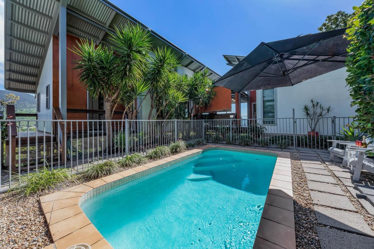Holiday home Mandalay Escape, Seclusion & Serenity With A Pool Airlie Beach