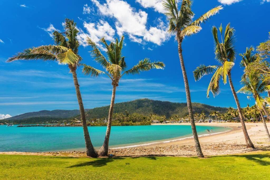 Serenity At Searene Ocean View Wi-fi Airlie Beach
