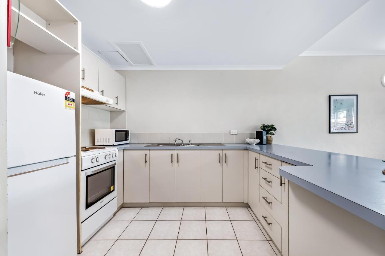 Erromango Escape Wifi Pool Apartment Airlie Beach