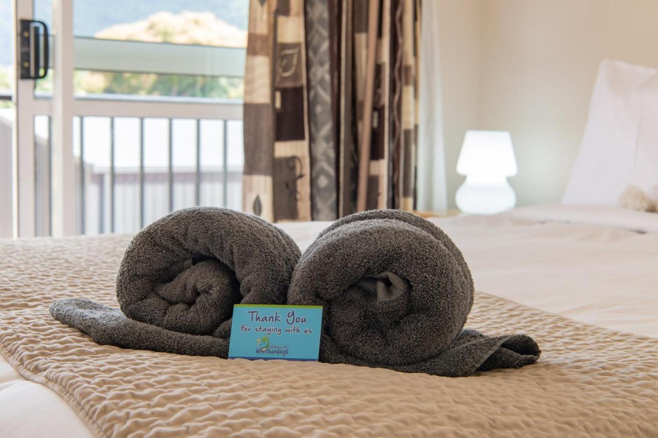 Erromango Escape Wifi Pool Airlie Beach