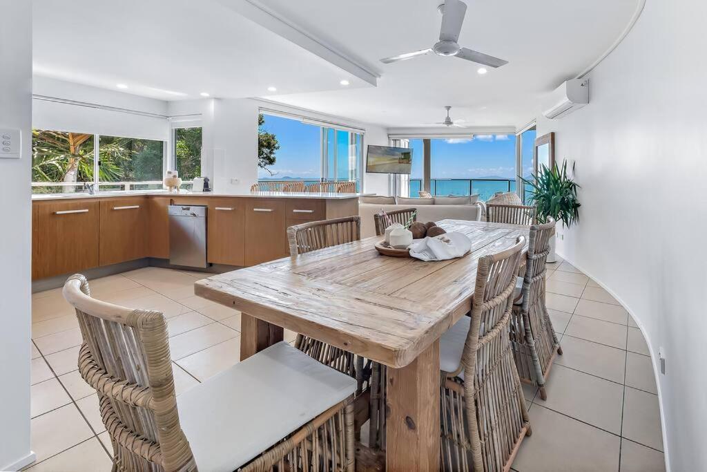 Apartment Searene On Seaview Airlie Beach