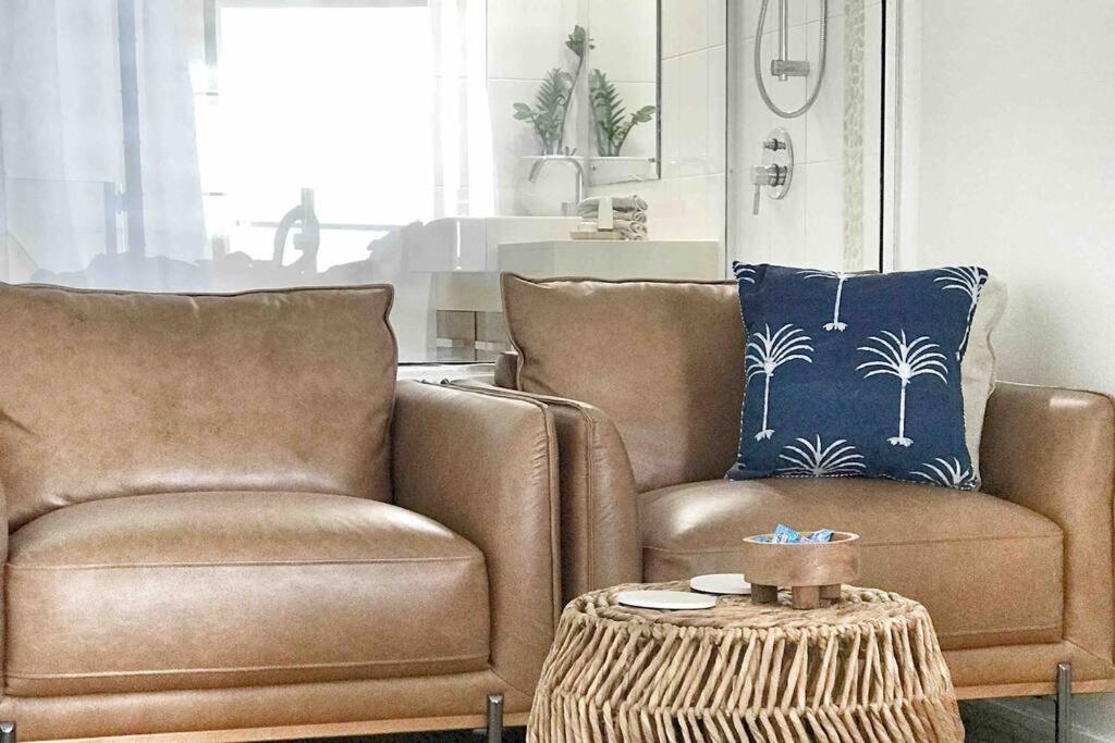 Three A Airlie Seaviews, Pool, Private Apartment Airlie Beach
