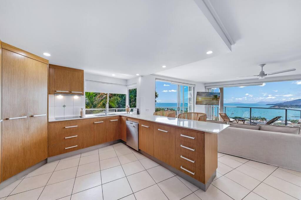 Searene On Seaview Apartment