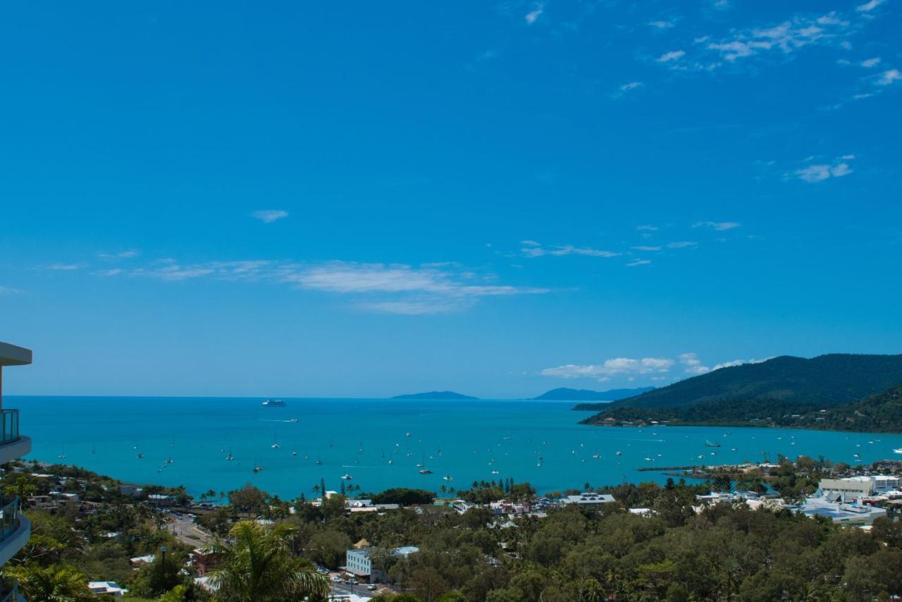 Pacific Blue Whitsunday -