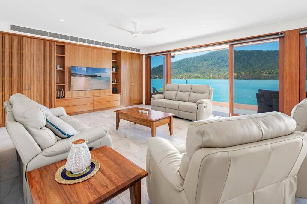 14 The Cove - Waterfront Whitsunday *
