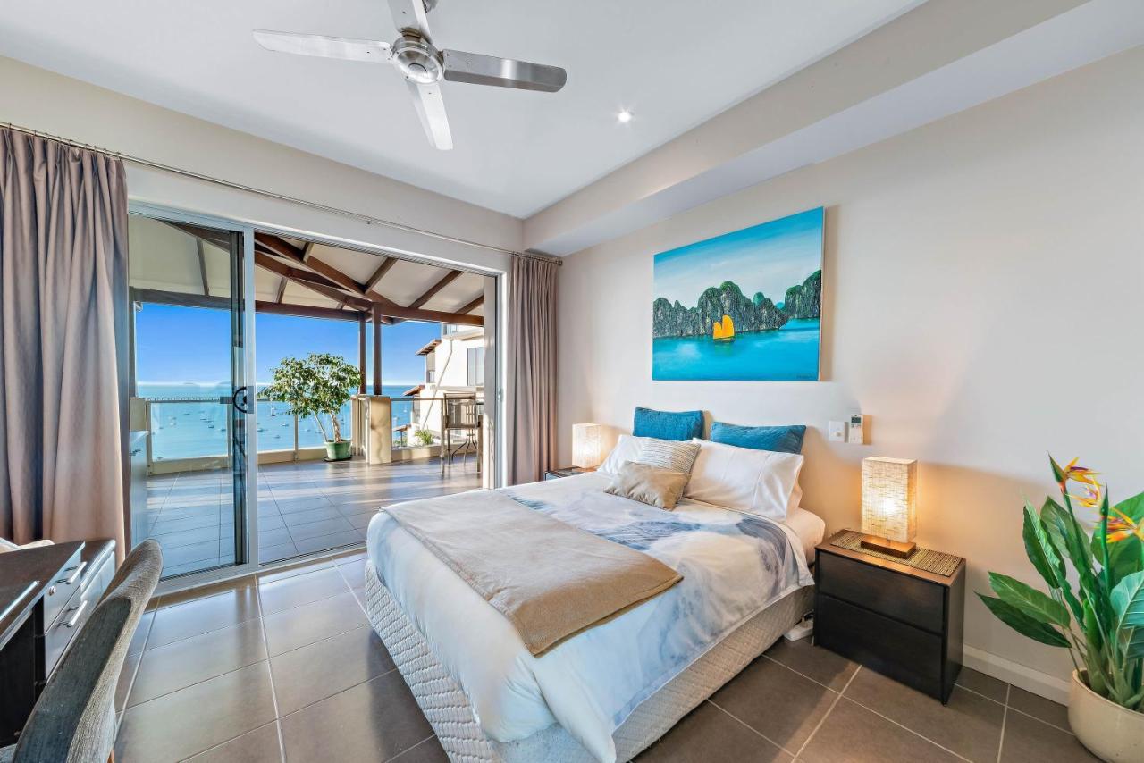 Apartment Executive Whitsunday Penthouse At 40 Reflections Airlie Beach