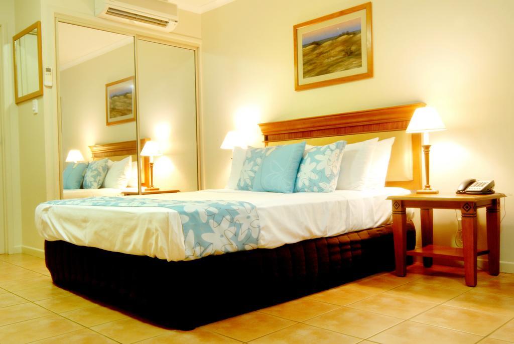 At Boathaven Bay Aparthotel 4*