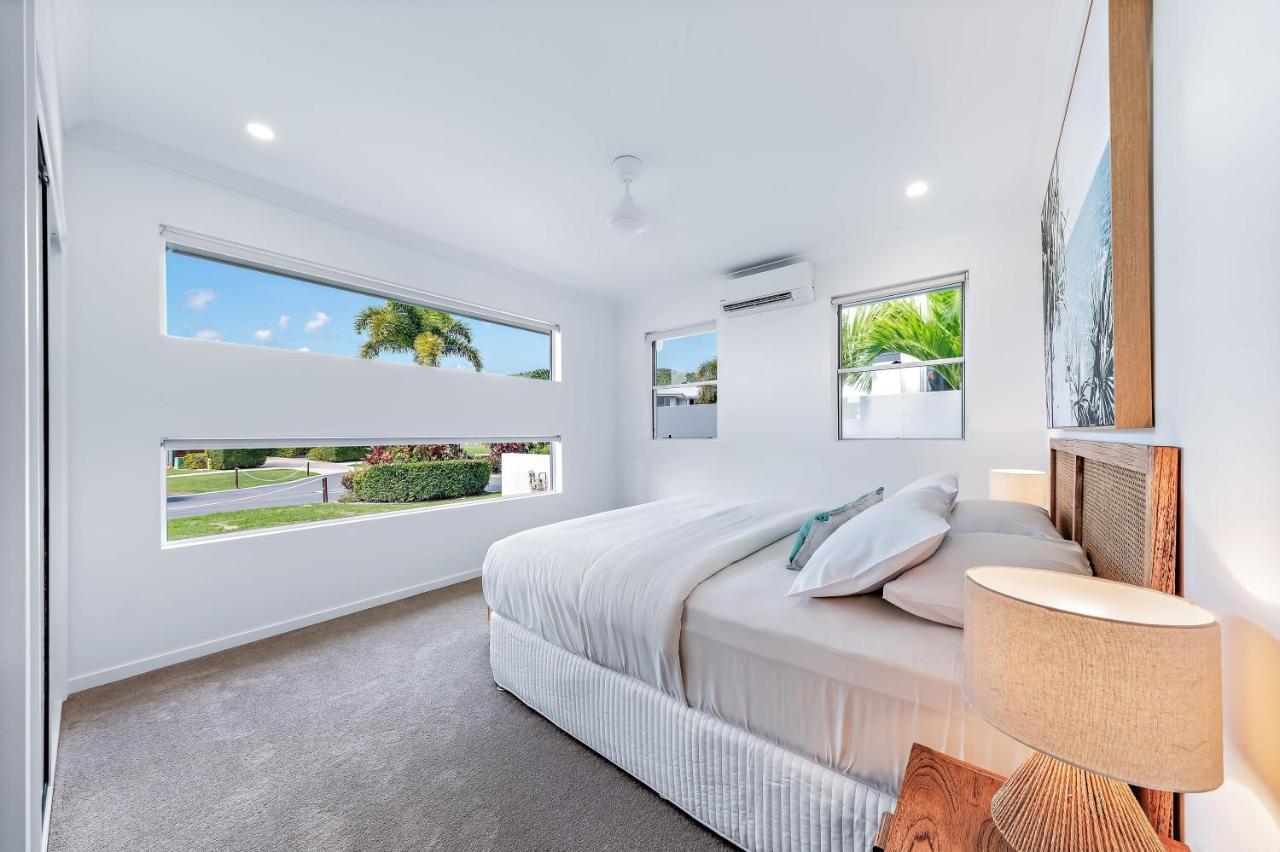 Holiday home Cove 18 - Luxury House Airlie Beach