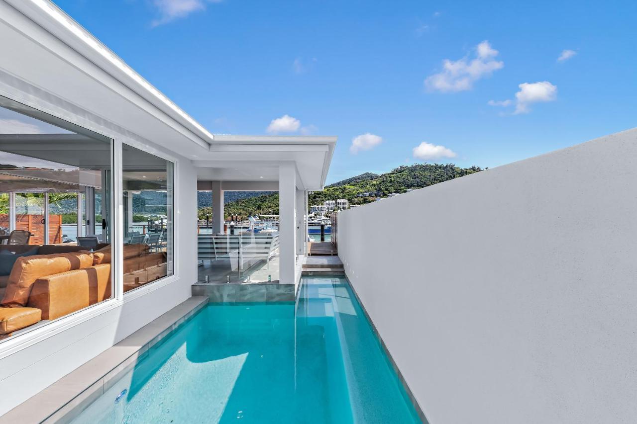 Cove 18 - Luxury House Airlie Beach