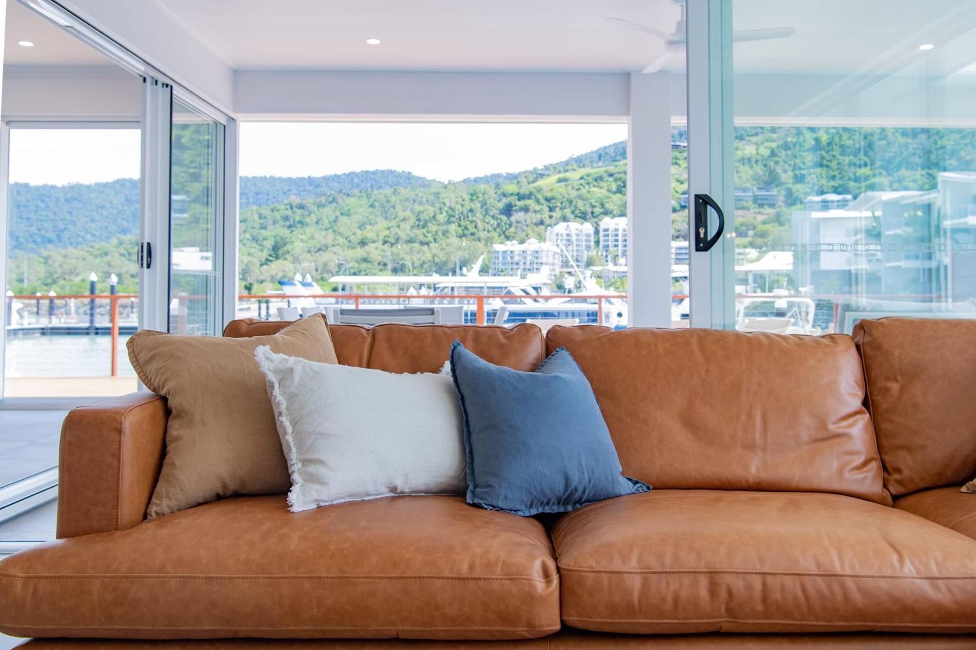Cove 18 - Luxury House